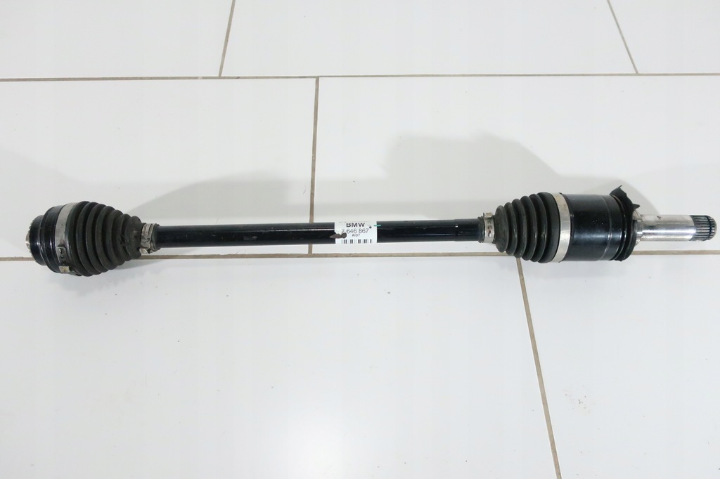 фото №1, Приводной вал задняя задняя bmw 1 f40 x1 f48 x2 f39 2 f45 mini 7646867