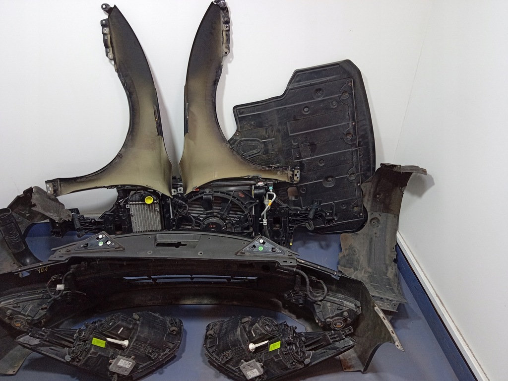 фото №8, Hyundai i40 перед бампер крылья лампы europa