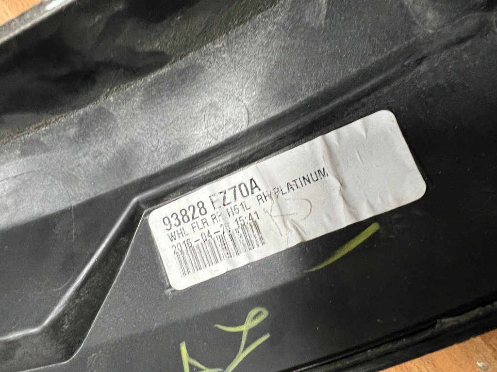 фото №9, Nissan titan xd 5.0 v8 расширитель арки накладка крыла правая задняя задняя platinum