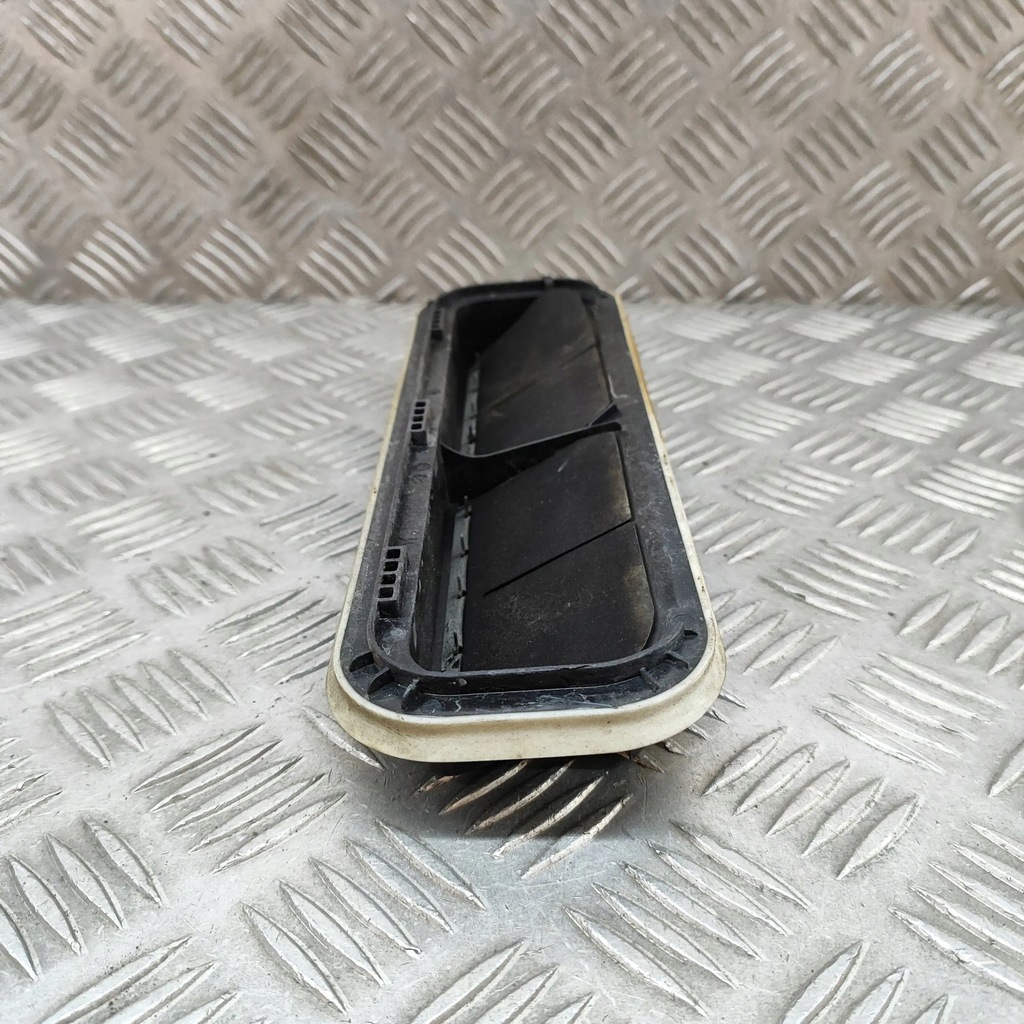 фото №5, Kia ev6 2022 решітка вентиляційна pod бампером заднім