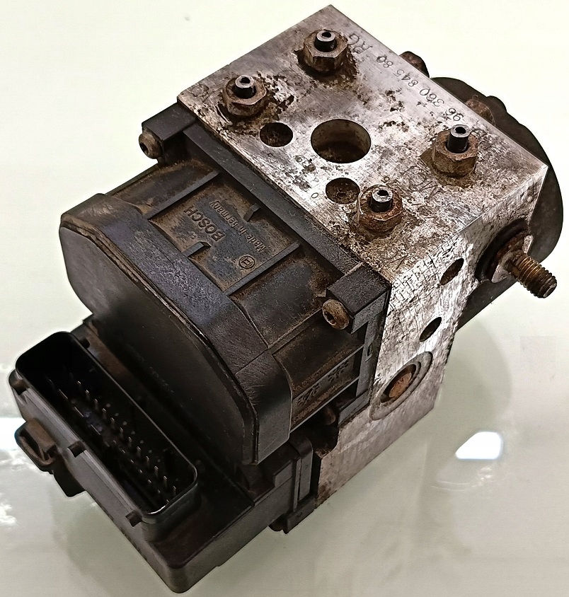 фото №1, Peugeot 306 00 r 2.0 hdi насос блок управления abs