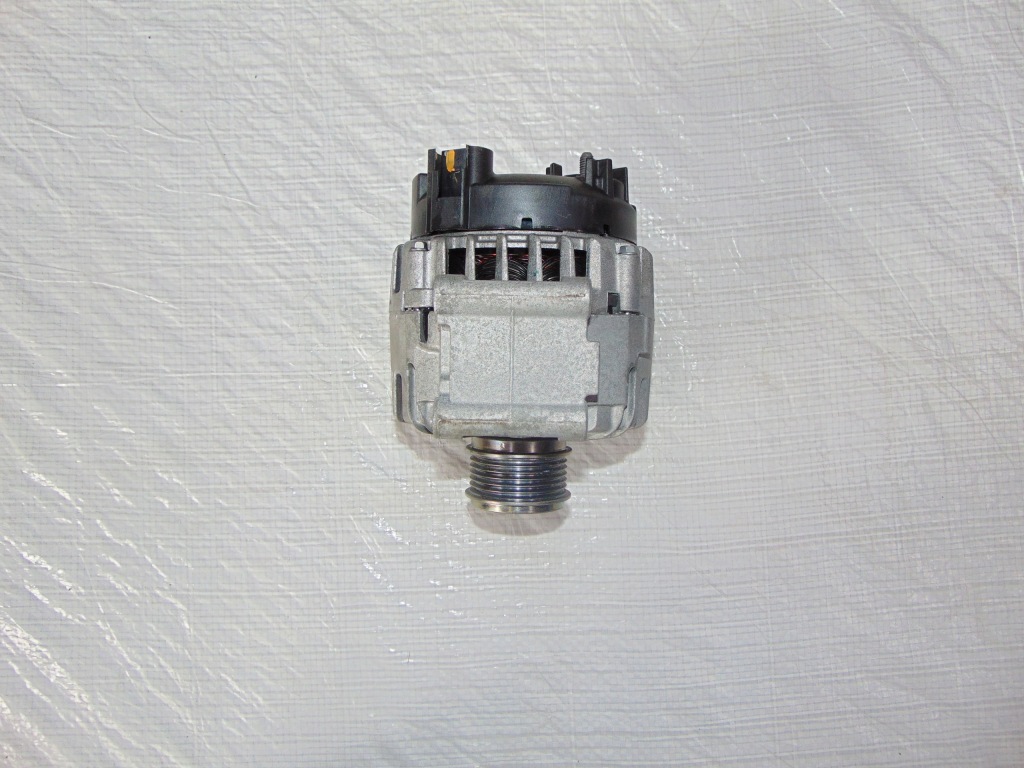 фото №1, Vw passat b8 генератор 06j903023h 2tkm