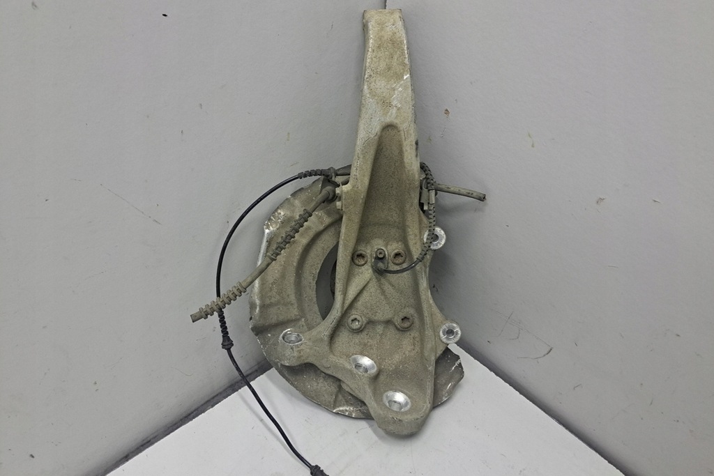 фото №8, Поворотний кулак передня права bmw 6 cabrio f12 6775770 2012