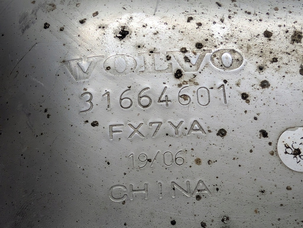 фото №8, Наконечник выхлоп левая volvo v60 cross country 2019- 31664601