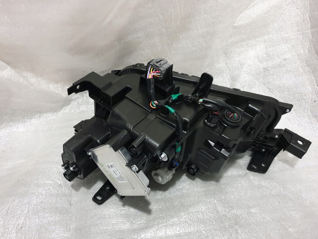 Фара передня mazda cx30 full led Зі Шроту