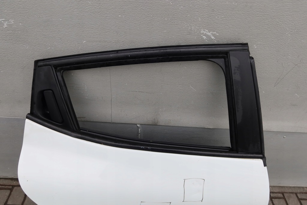 фото №4, Дверь правый задняя clio iv