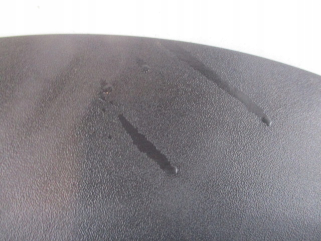 фото №2, Freelander i молдинг крыла левый перед оригинал