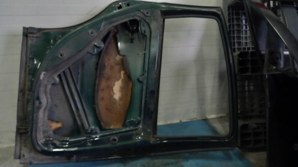 фото №14, Дверь левая задняя vw passat b5 97r sedan