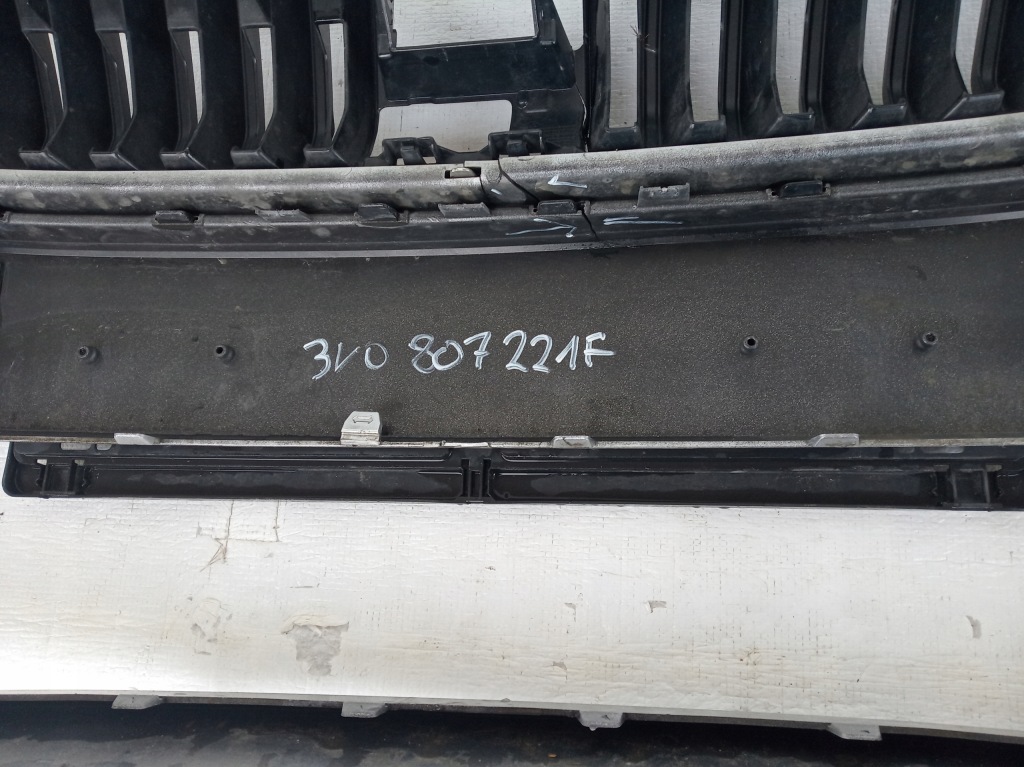фото №9, Skoda superb iii бампер перед 3v0807221f