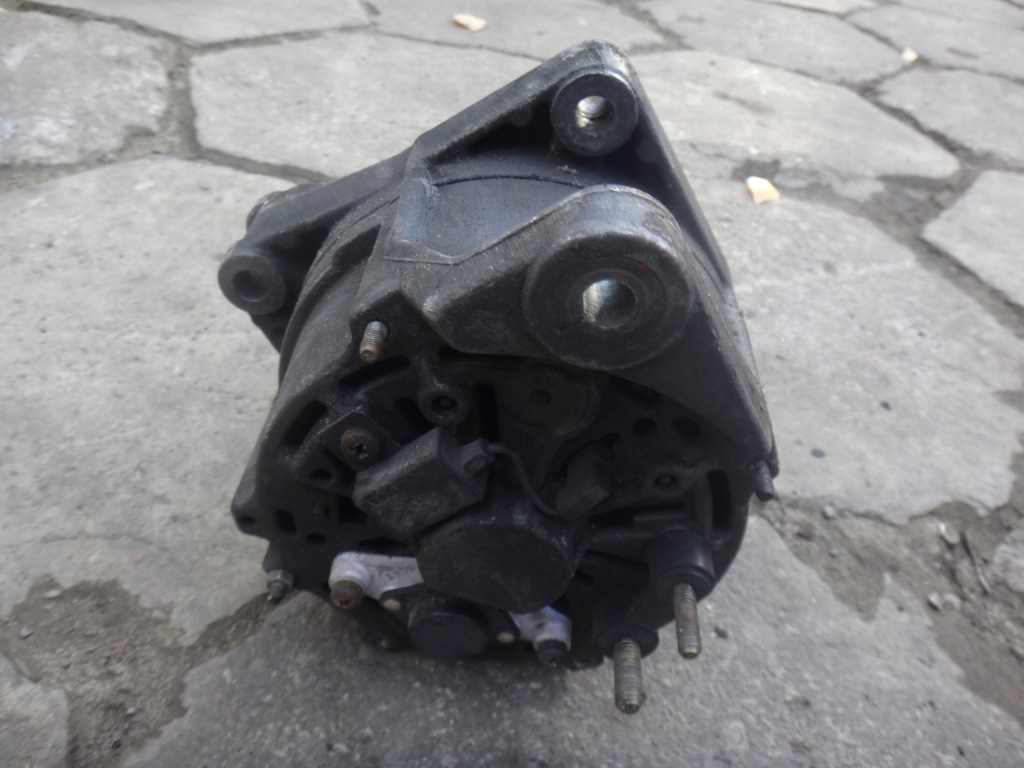 Генератор bmw e36 320 i e34 520 i m50 Недорого