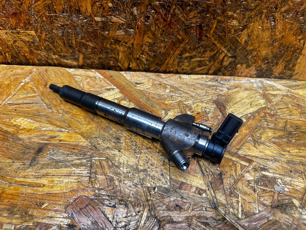 фото №1, Форсунка renault master 2.3 dci 166009567r