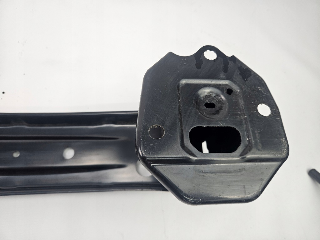 фото №15, Toyota rav4 v 2019 - балка бампера заднего задняя