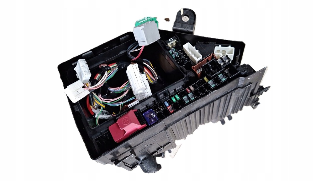 фото №8, Корпус коробка предохранителей renault austral 284b96us0a 284b86us0c