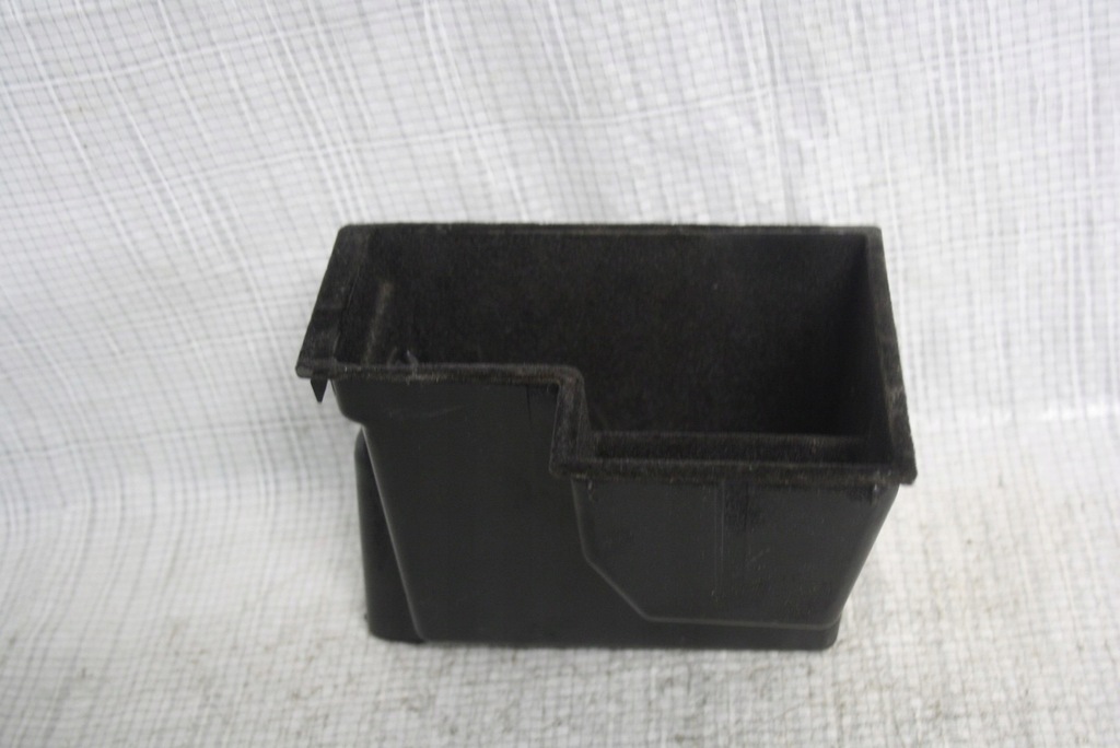 фото №5, Skoda superb бардачок карман 3u0858337