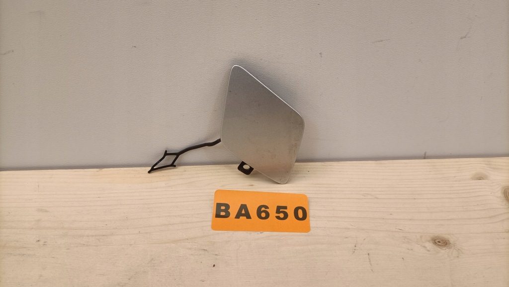 Купить Vw passat b8 3g рестайлинг  заглушка фаркоп бампера перед 3g0807155 ba650