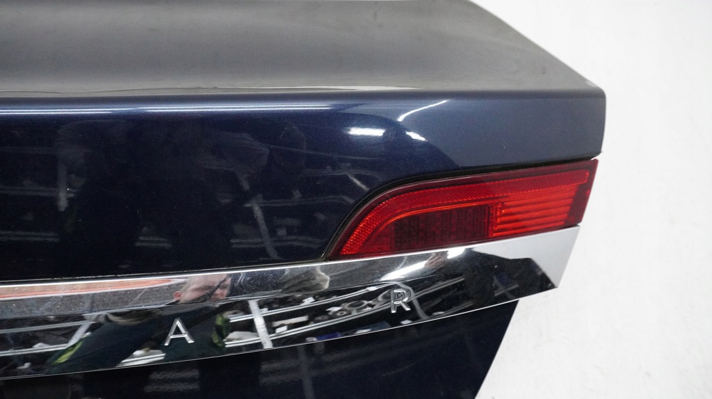 фото №6, Jaguar xf кришка багажника задня задня задня накладка sedan