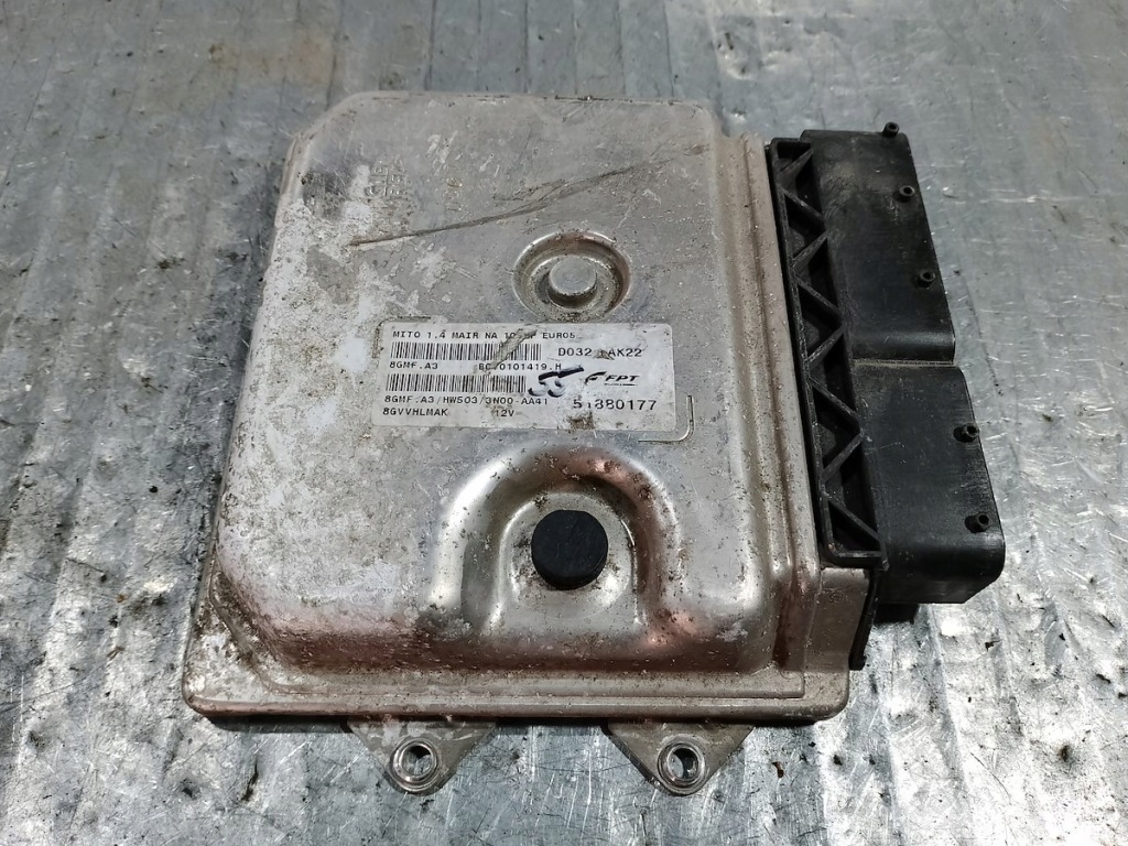 Купити Бортовий комп'ютер, блок керування alfa romeo mito 51880177 8gmf.a3 fpt 1.4