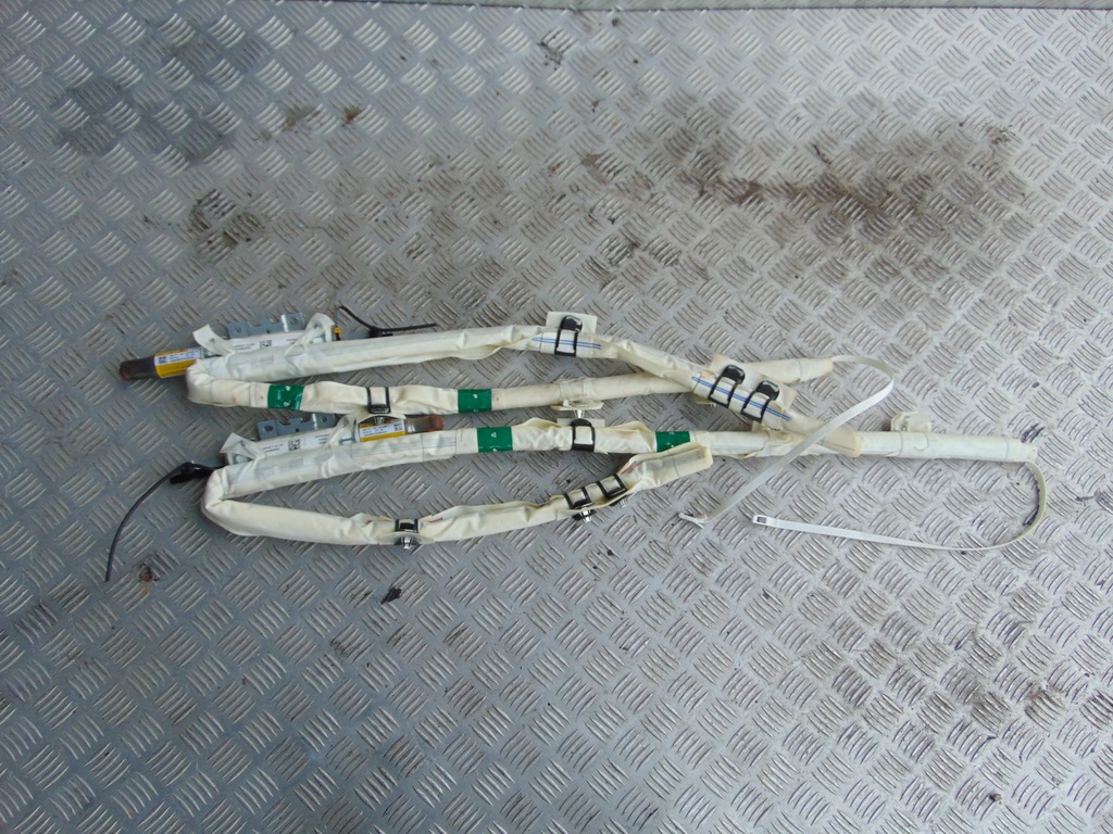 фото №1, Ford c-max mk2 шторка безопасности правая 10-