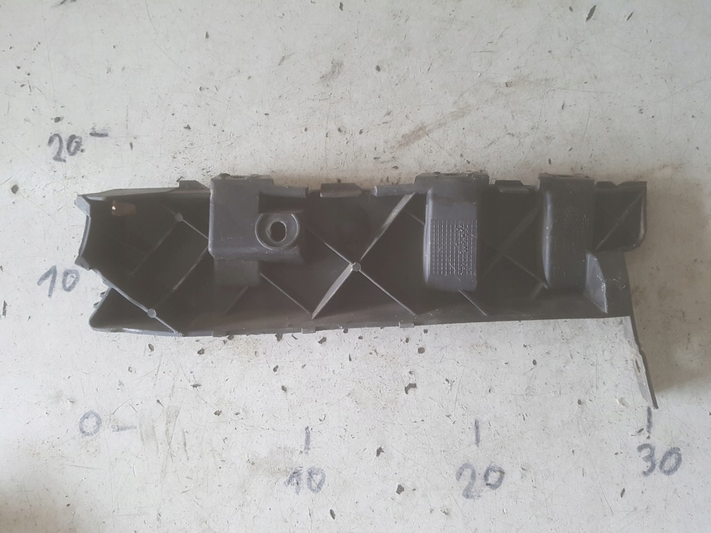 фото №1, Seat leon 2 ii 04-08r напрямна бампера лівий задня