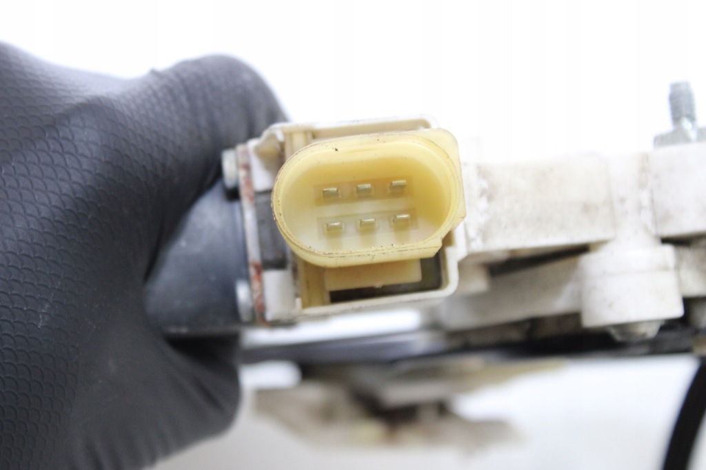 фото №8, Bmw e87 подъемник стекло левый перед 7067795 kompletny моторчик