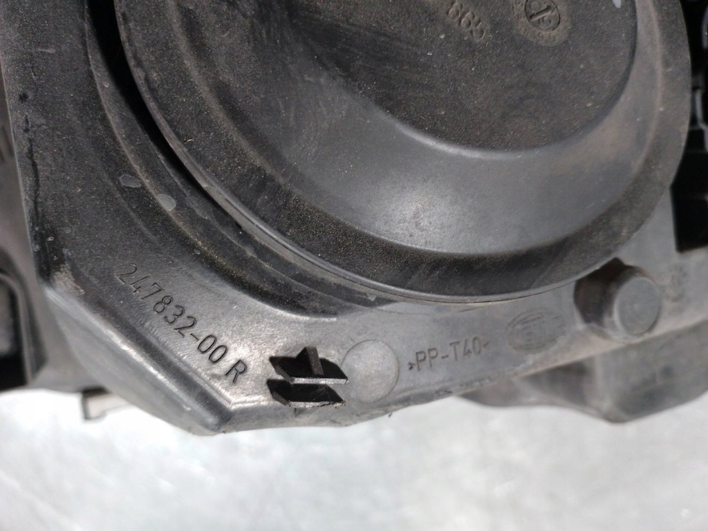 фото №9, Лампы перед комплект skoda fabia ii 247831-00l 247832-00r