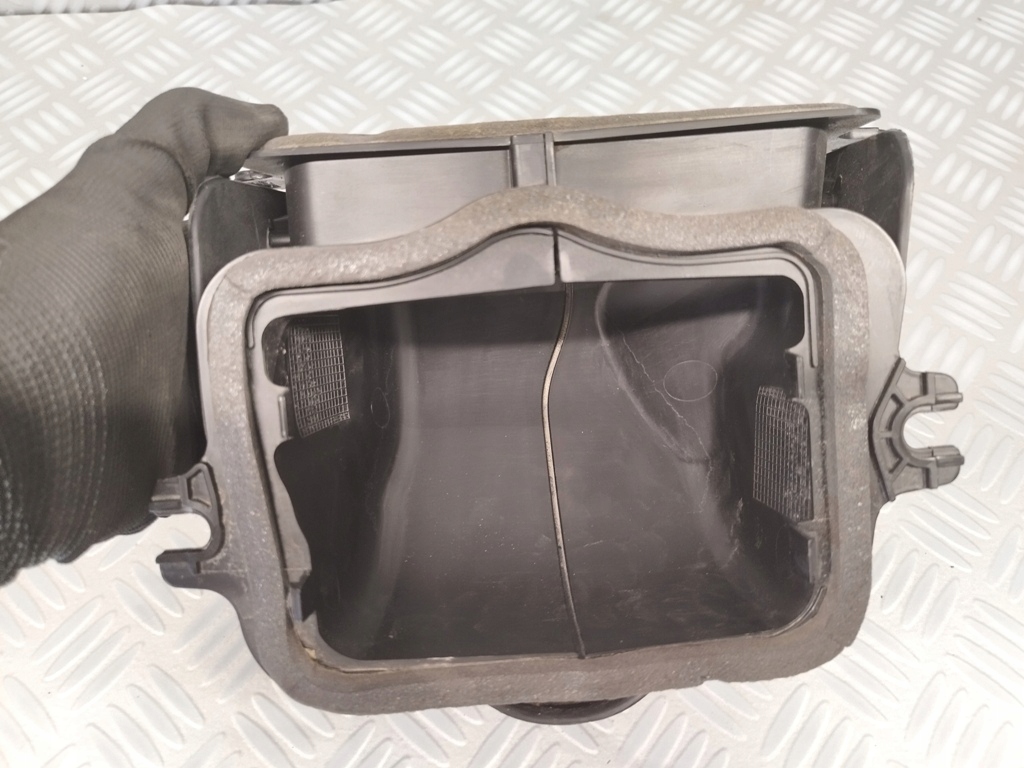 фото №9, Впуск ловець повітря лівий renault trafic iii