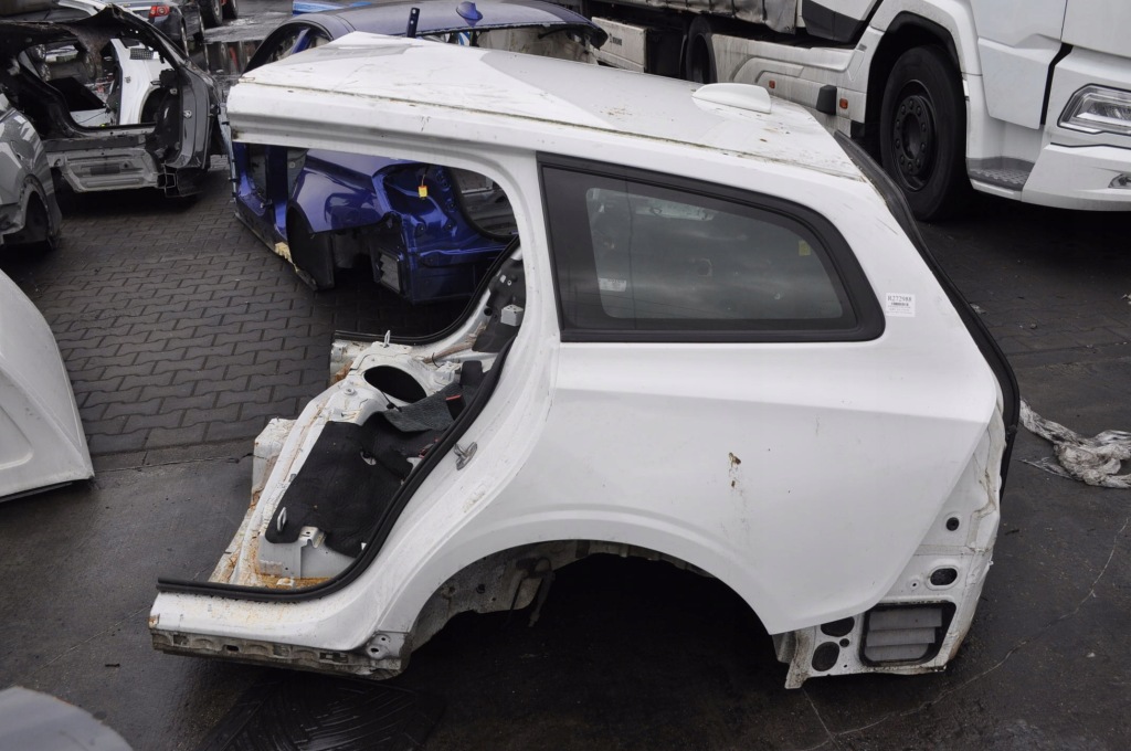 фото №1, Volvo v60 ii чверть задня ліва крила лівий задня задній скло кузовна