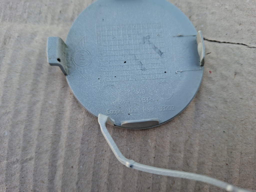 Mini clubman f54 заглушка фаркоп правий задній 7373640 Недорого