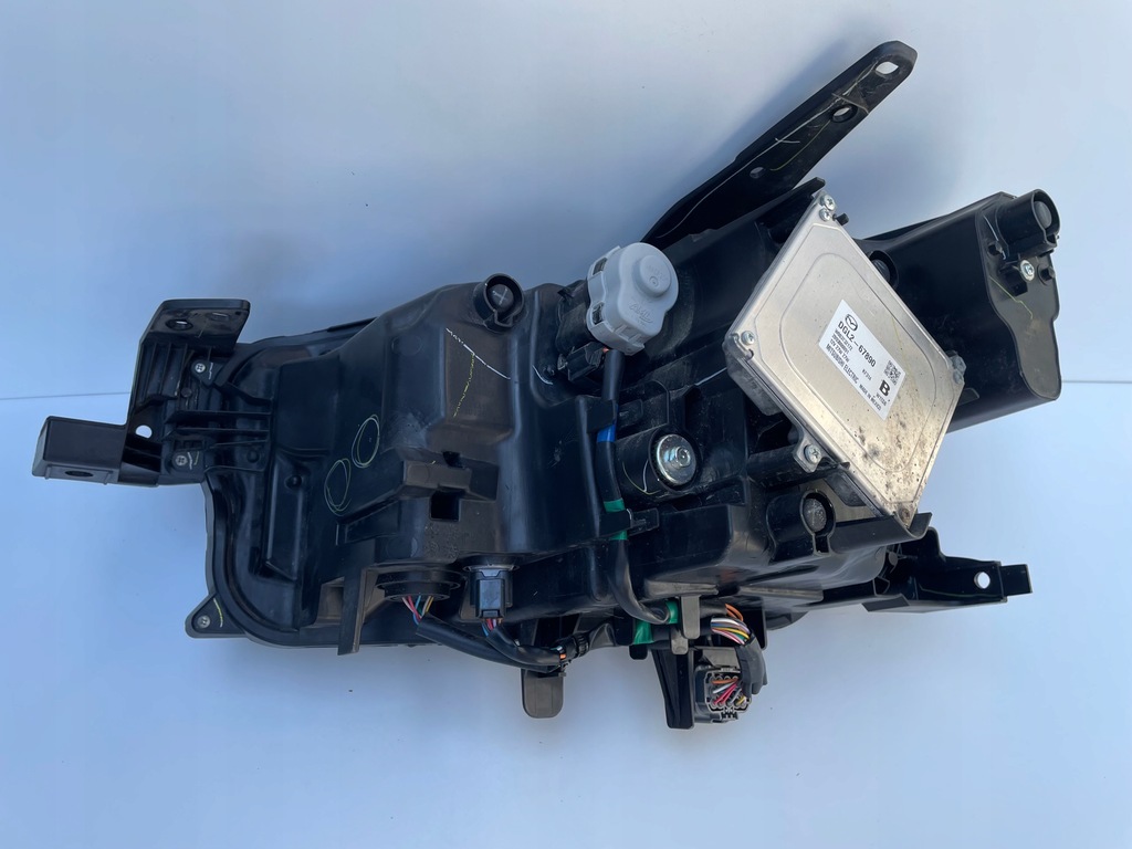 фото №7, Mazda cx30 лампа перед передня права full led комплектна dgj1-51030