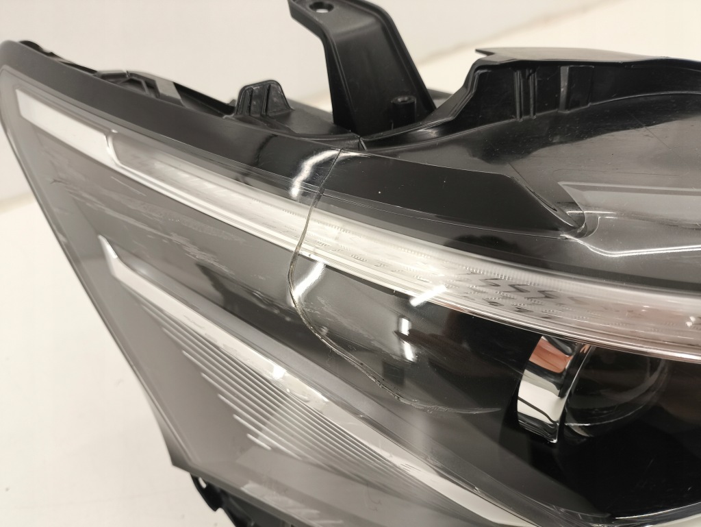 Лампа правый перед передняя full led lexus ct 200h lift 17- Доставка