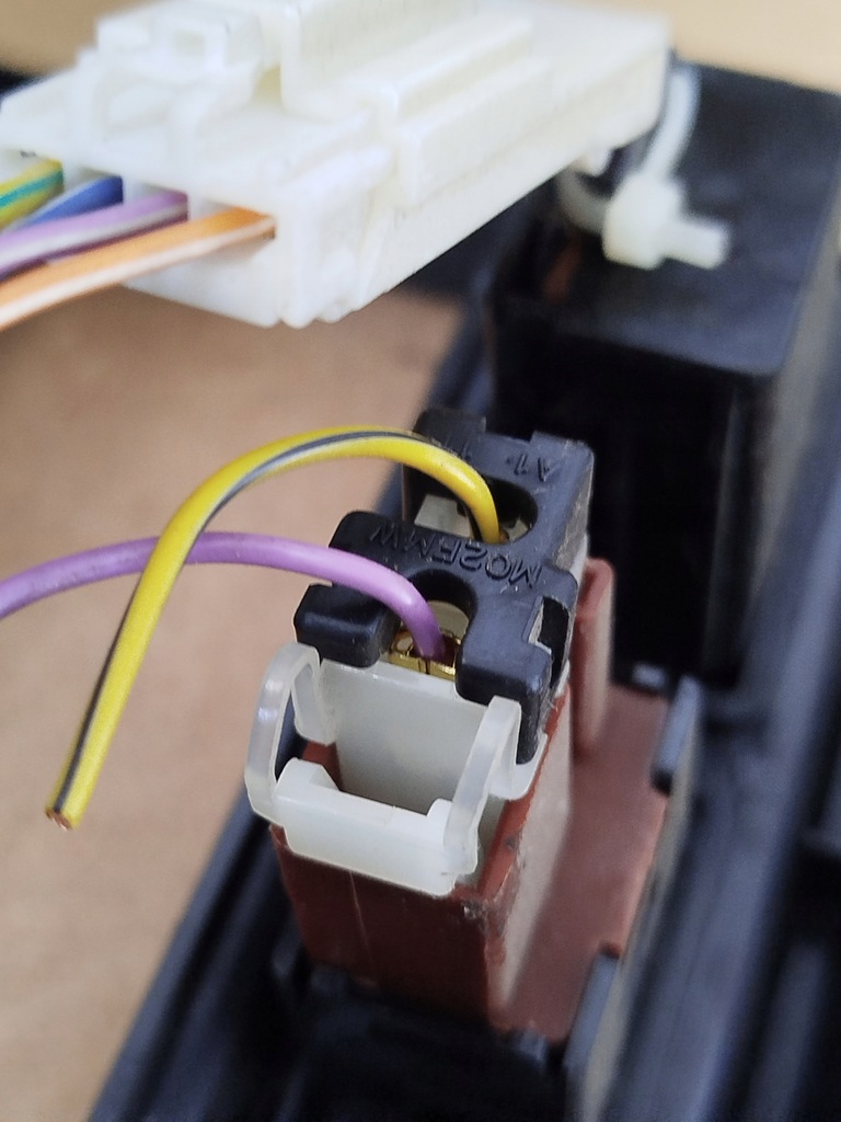 фото №8, Бардачок консолі центральний subaru forester