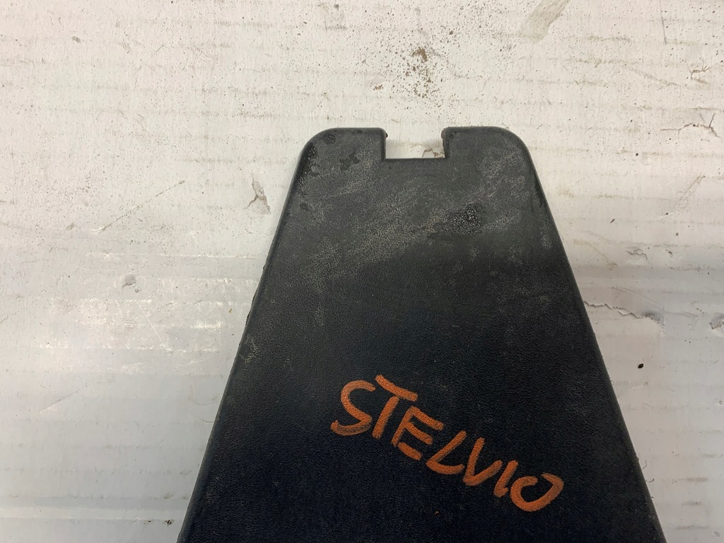 фото №3, Заглушка жабо 156108447 alfa romeo stelvio