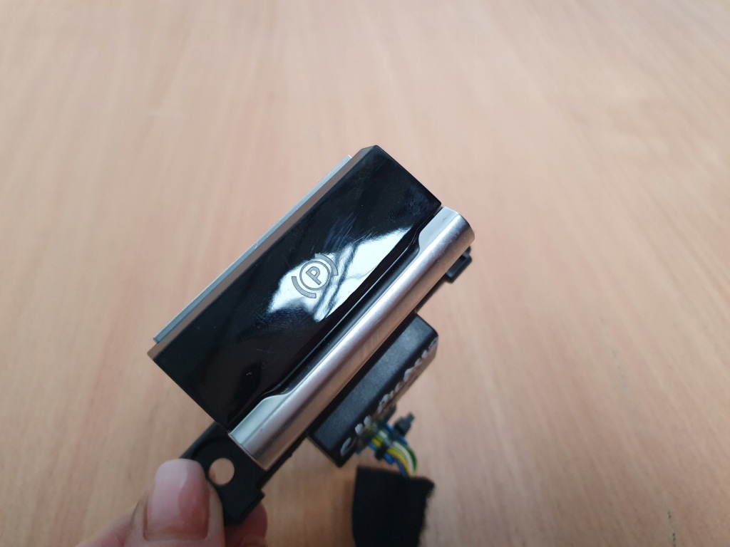 фото №3, Вимикач кнопка паркувальний usb citroen c4 picasso ii