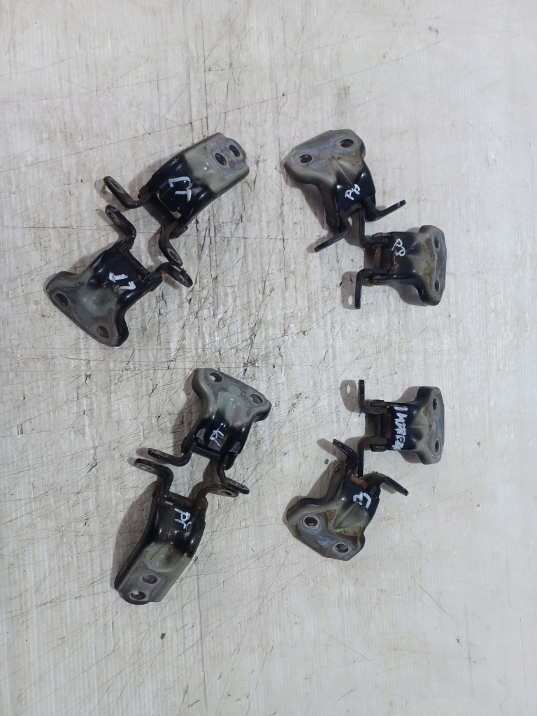 фото №1, Subaru impreza gh петли дверь левый задняя левая задние góra + dół пара