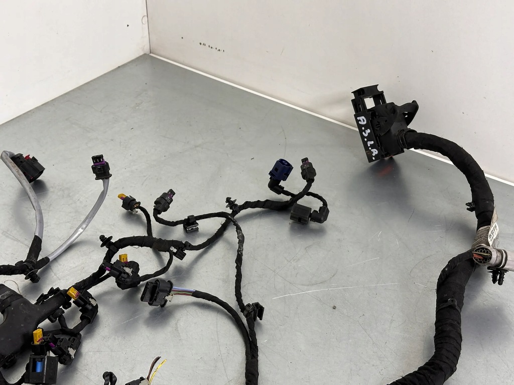 фото №6, Audi a3 s3 8v 2017 блоки управления двигателя