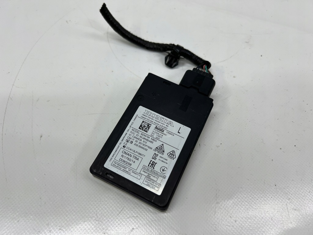 фото №1, Civic x датчик переключения поперечина движения 36935-tgg-g01