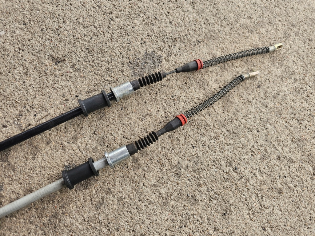 Opel kadett e тросы тормоза ручного 522580 в Украине