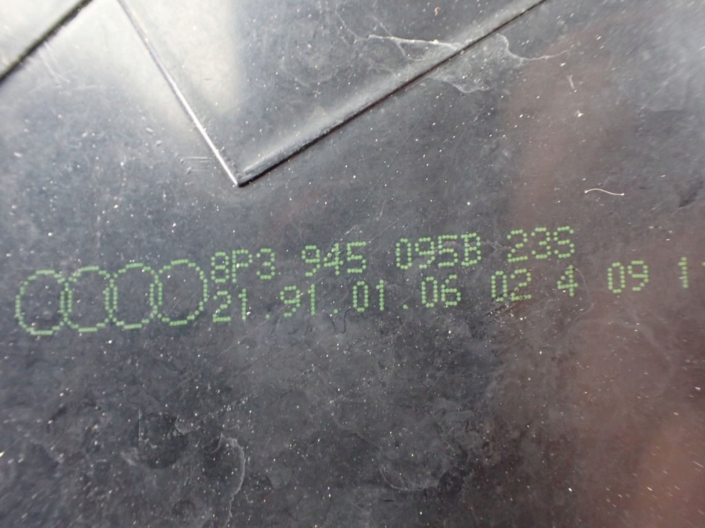 фото №9, Задняя левая лампа audi a3 8p