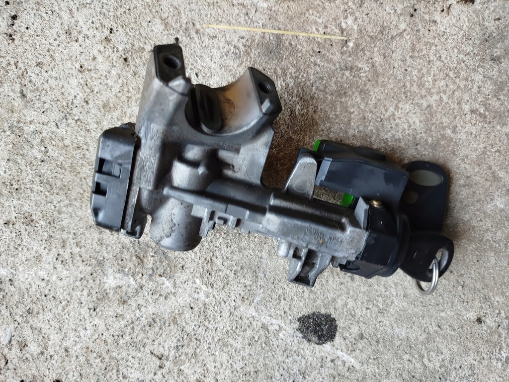 фото №1, Honda civic vii замок запалювання з ключ