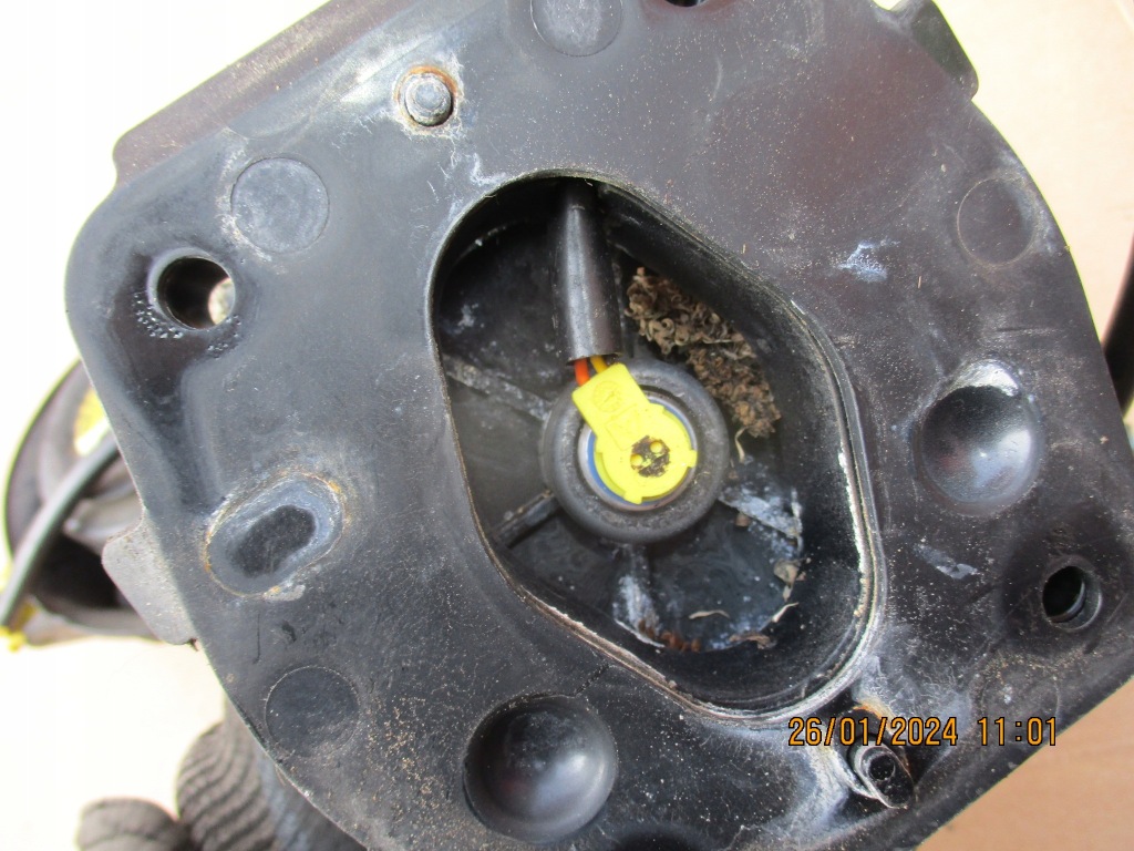 фото №6, Jaguar xf x250 2008-2011 r-poduszki капот ,pieszego 2 szt. 8x23-16e600-ac