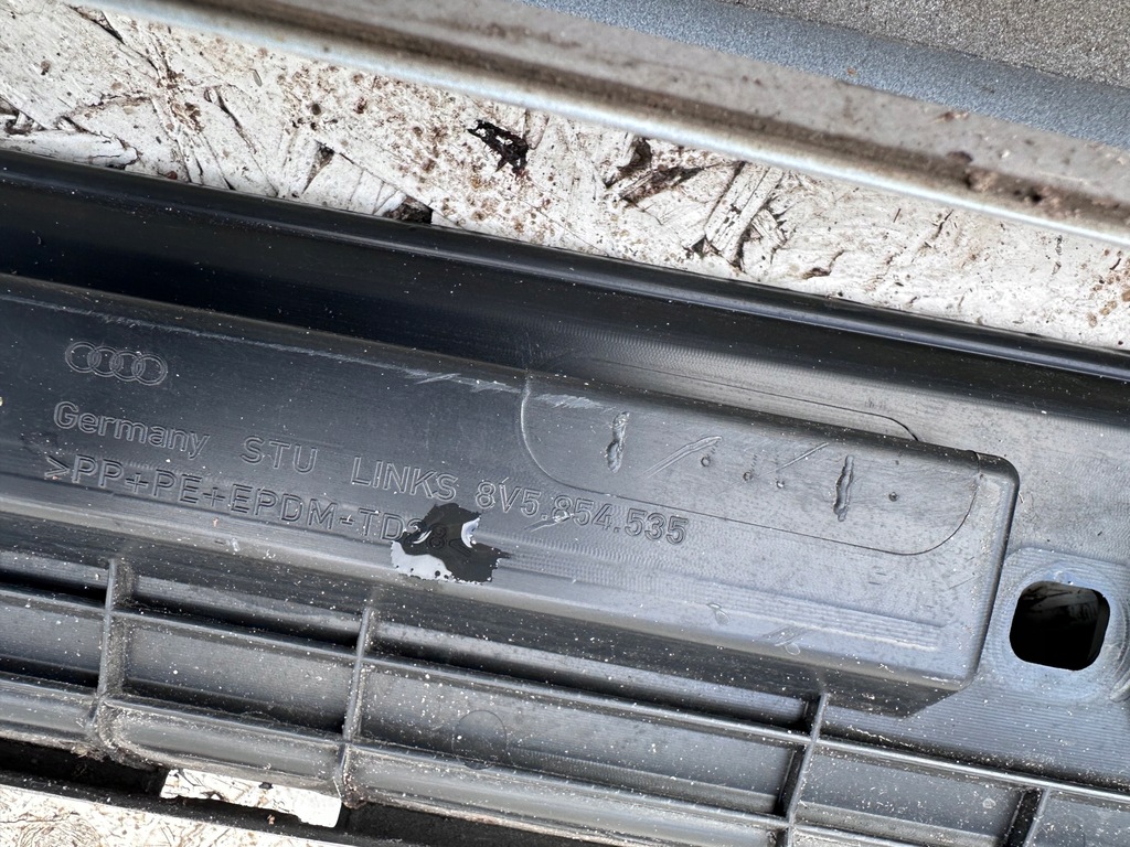 фото №6, A3 8v rs3 sedan молдинг порог левая белый 8v5853859 8v5854535