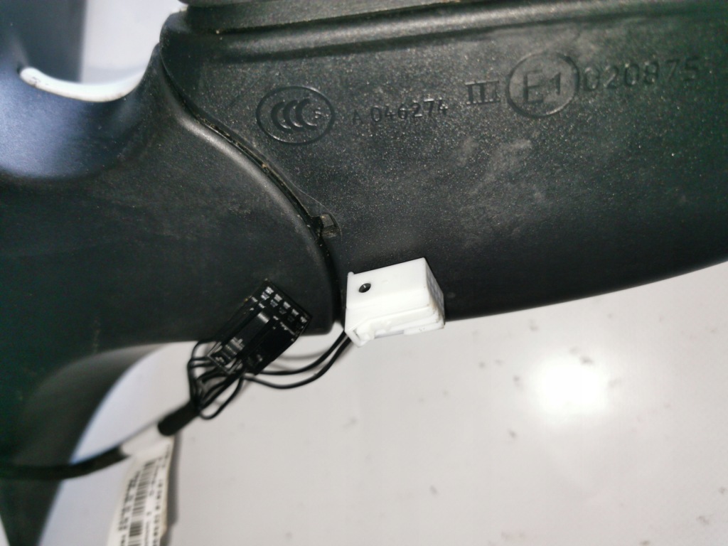 Купити Дзеркало праве mercedes benz w204 a2048101819