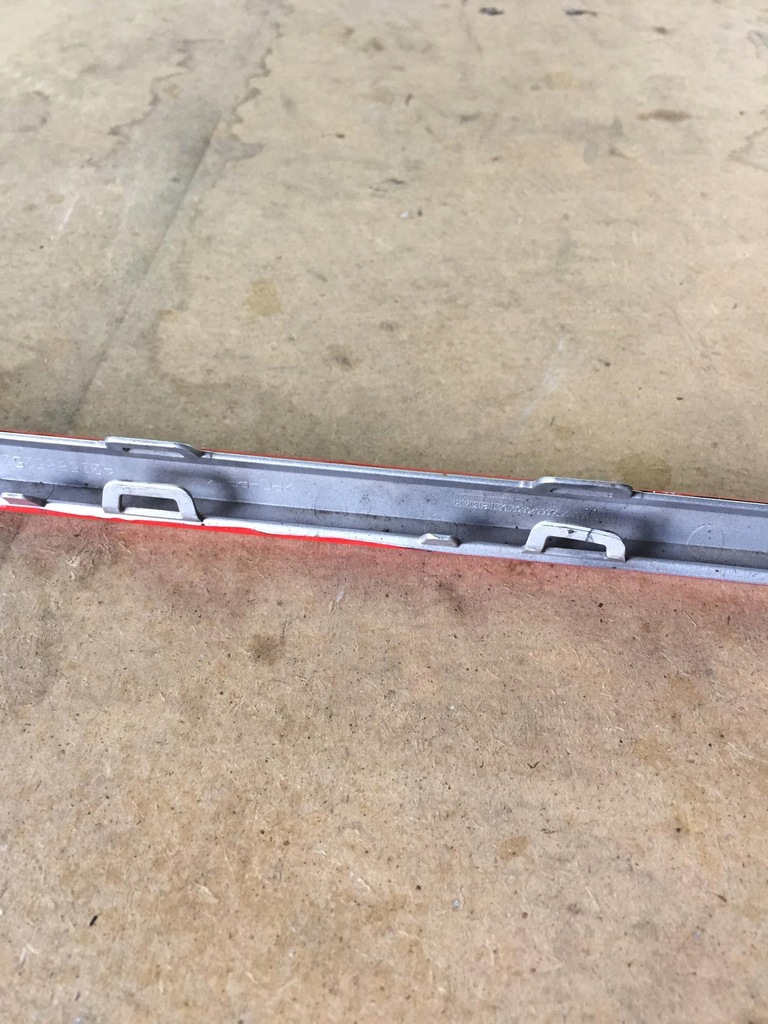 фото №6, Mercedes w205 молдинг бампера dekor a2058851521