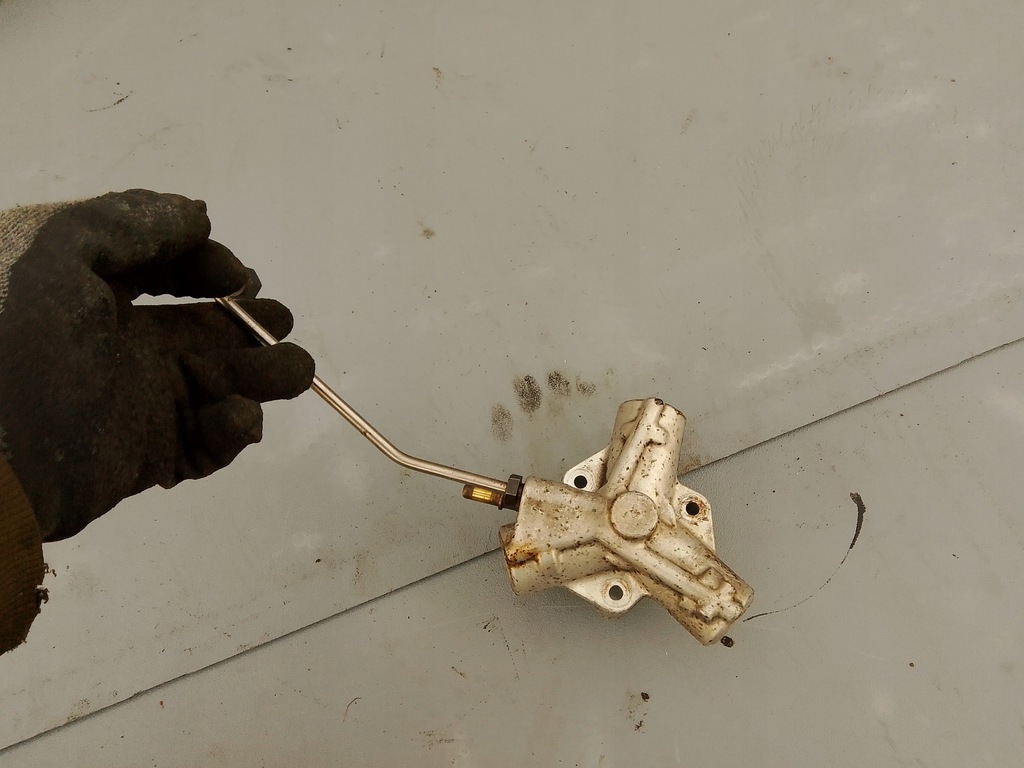 фото №1, Насос упорскування alfa romeo 2.0 jts 0261520016