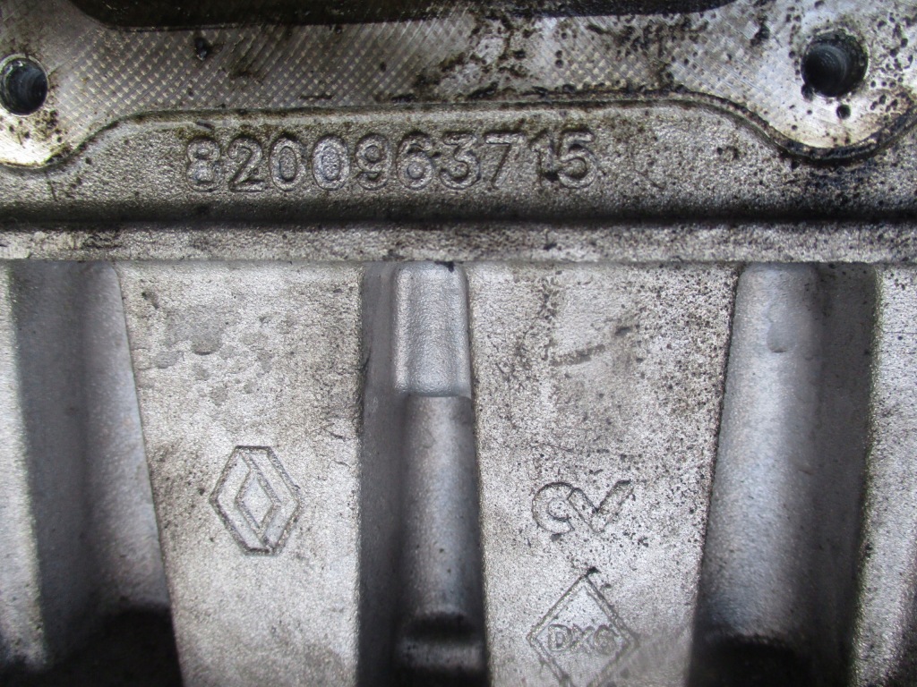 Поддон масляная renault opel nissan 2.0 dci cdti Оригинал