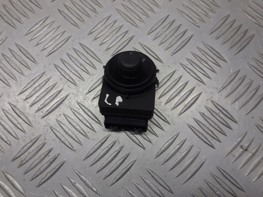 фото №1, Панель регулировки зеркал opel astra j 13271827