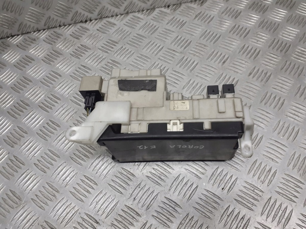 Купить Коробка предохранителей toyota corolla e12 1.4 153644