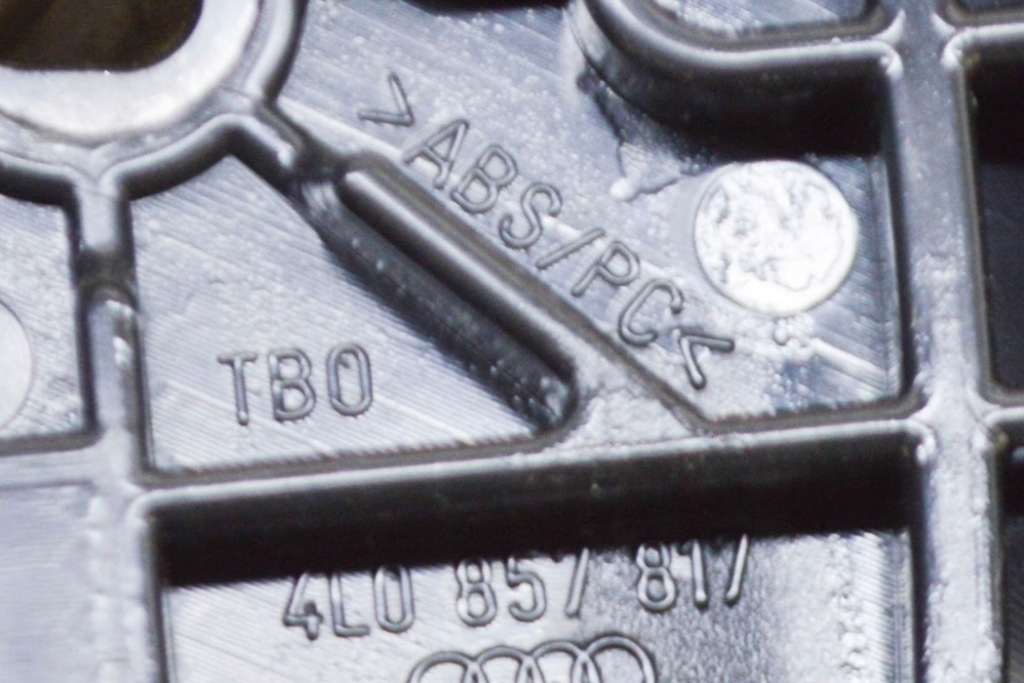 фото №6, Audi q7 4l передний левый pas безопасности направляющая 4l0857817 3.0 дизель