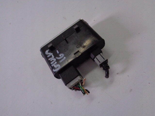 фото №3, Роз'єм aux usb alfa romeo giulia 2016 rok