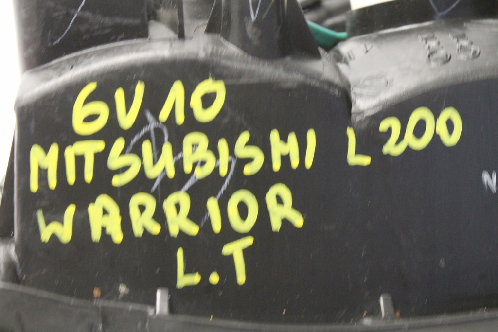 фото №11, Лампа задня лівий задня mitsubishi l200 warrior 2005